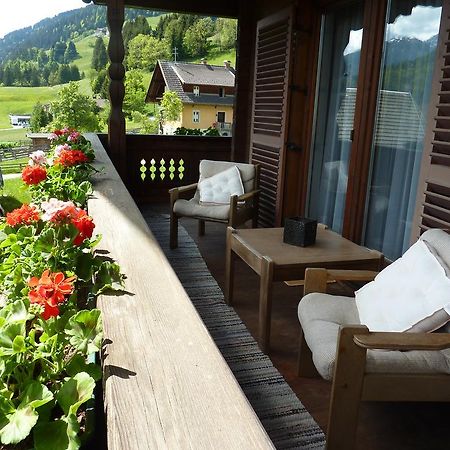 Отель Haus Blatthofer Sankt Lorenzen im Lesachtal Экстерьер фото