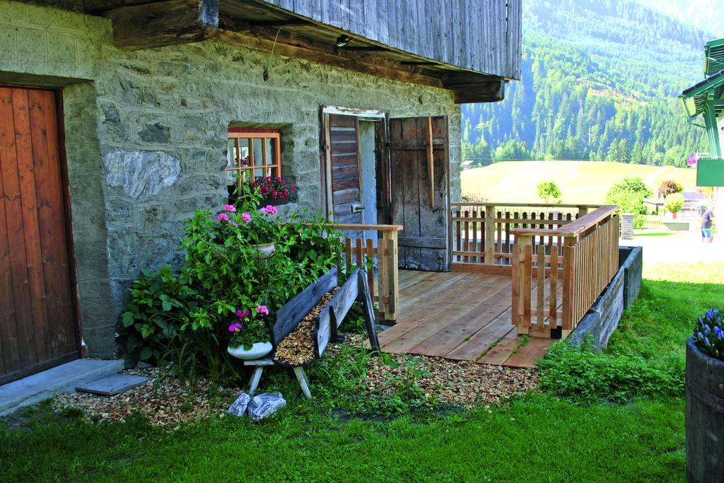 Отель Haus Blatthofer Sankt Lorenzen im Lesachtal Экстерьер фото